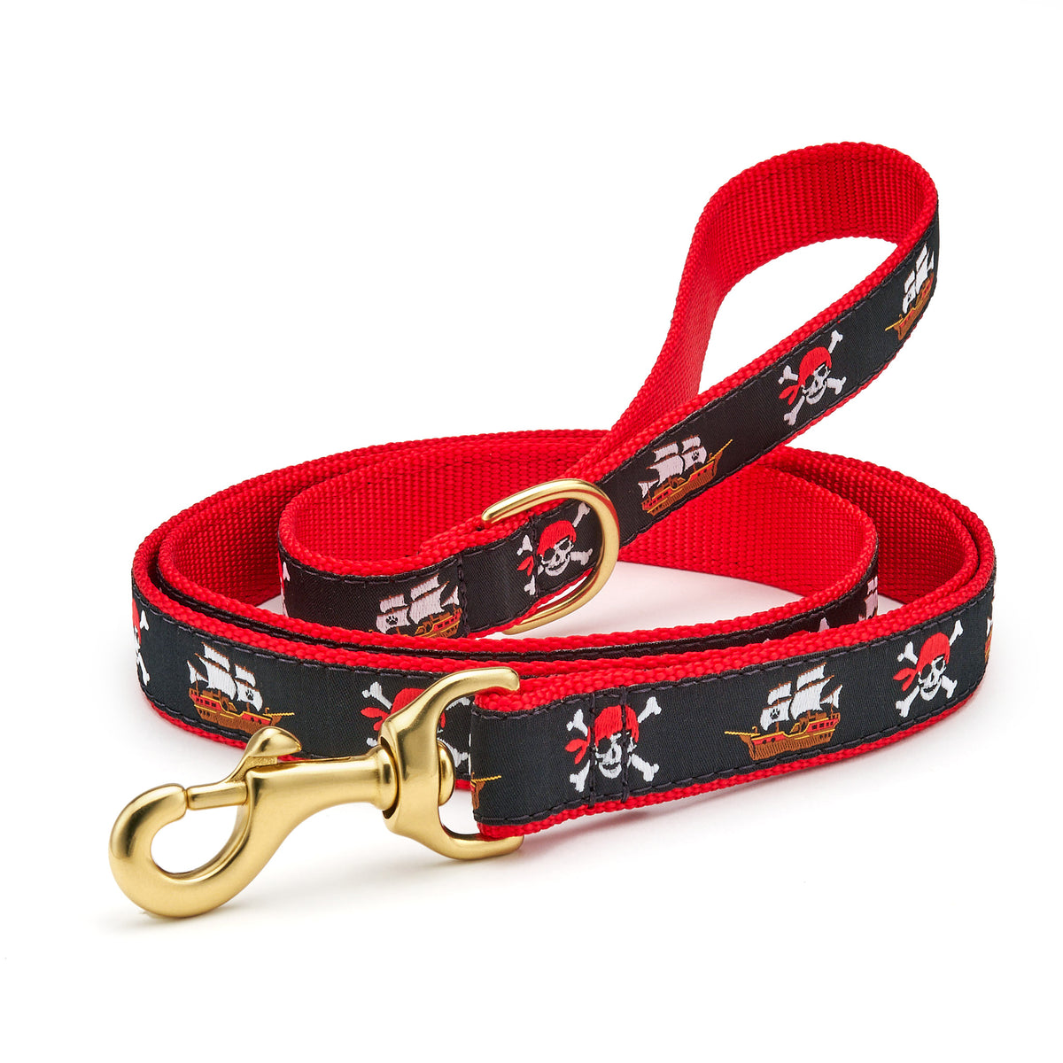Dog leashes and leads –